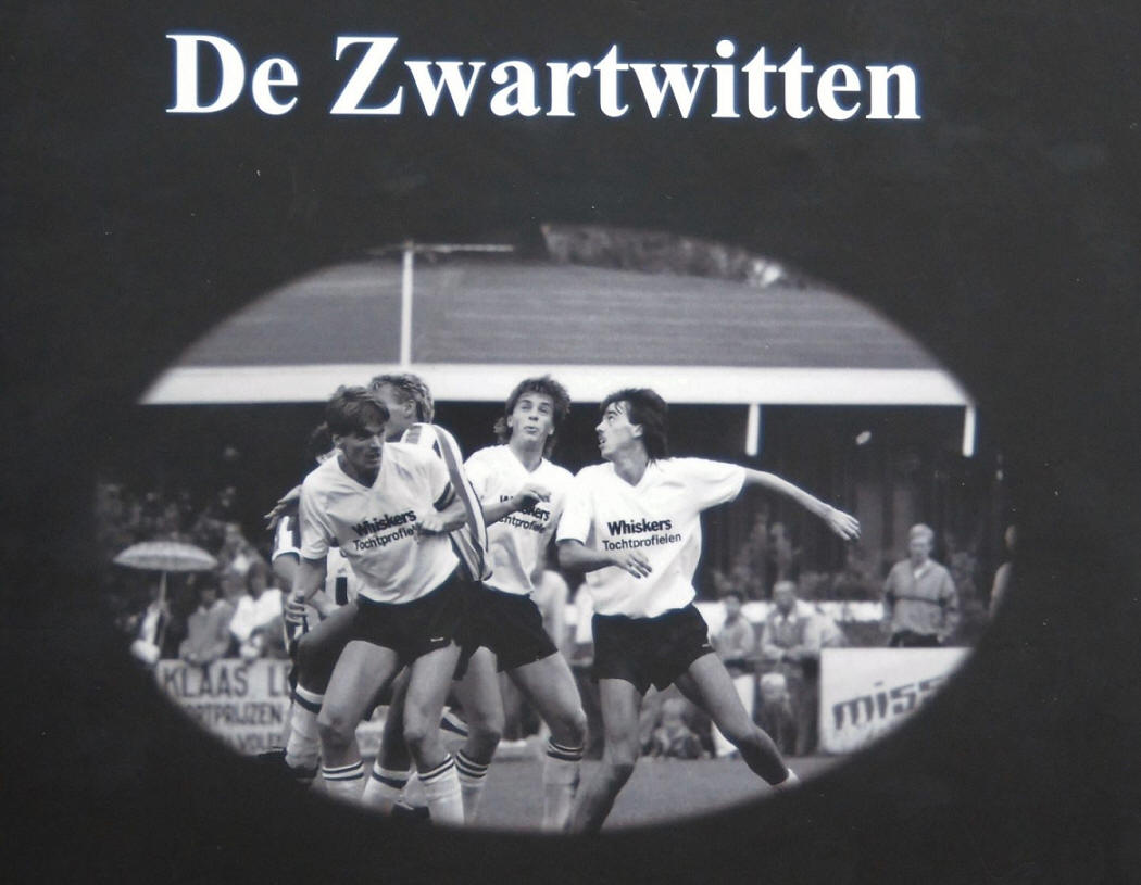 Het boek 'De Zwartwitten'