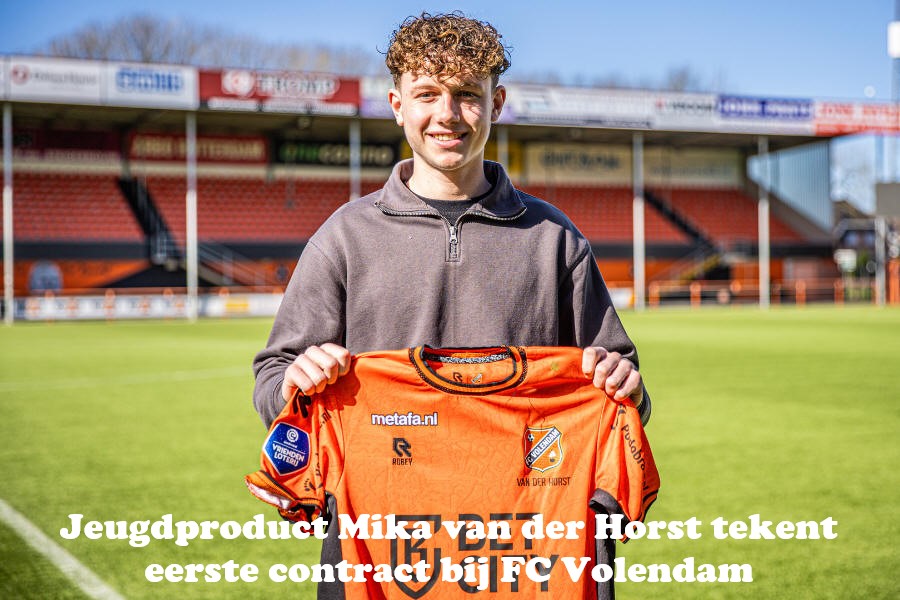 Mika van der Horst tekent eerste contract bij FC Volendam