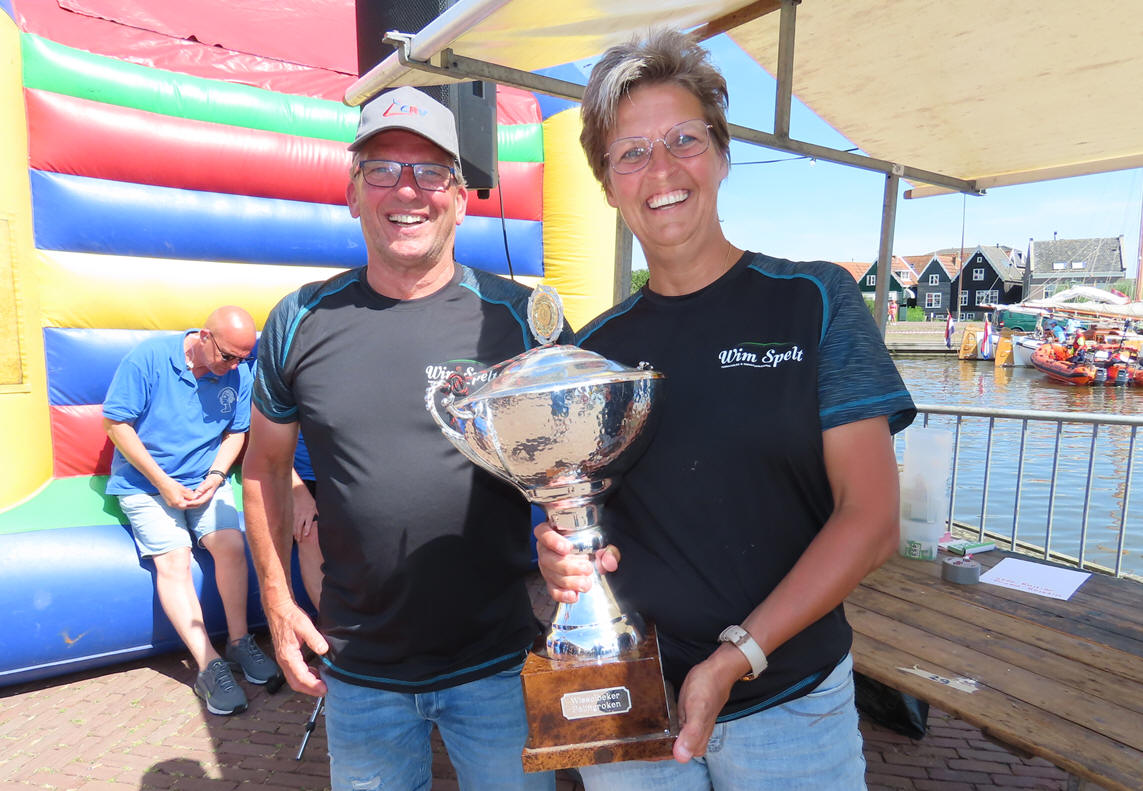 Winnaar Palingrookwedstrijd Marker Havenfeesten