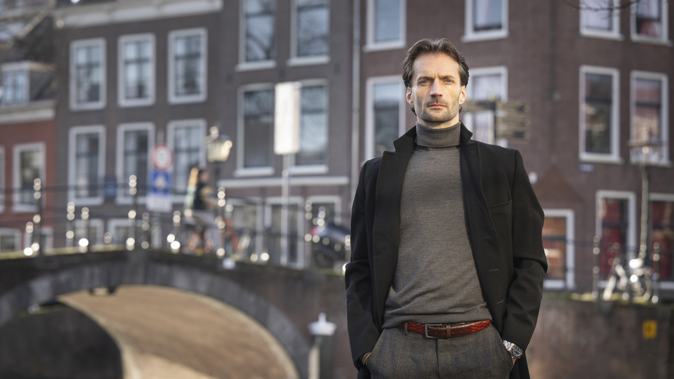 Advocaat Sébas Diekstra wijdt hoofdstuk aan nabestaanden van omgekomen Markense Tamar (14) in nieuw boek